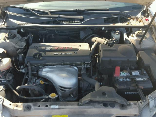 4T1BE32K94U361795 - 2004 TOYOTA CAMRY LE GOLD photo 7