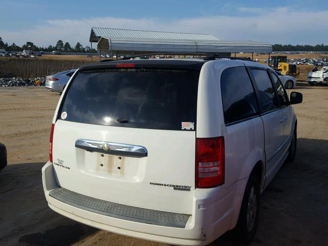 2A8HR54109R617113 - 2009 CHRYSLER TOWN & COU WHITE photo 4