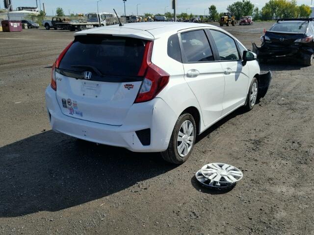 3HGGK5H54FM109185 - 2015 HONDA FIT LX WHITE photo 4