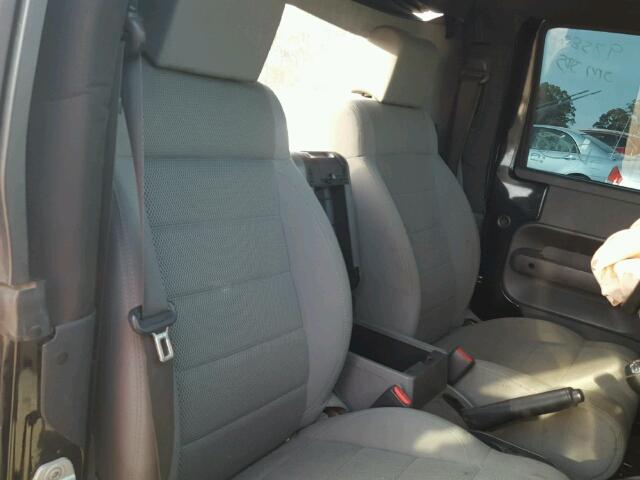 1J4FA54127L179426 - 2007 JEEP WRANGLER S 黑色 照片 6