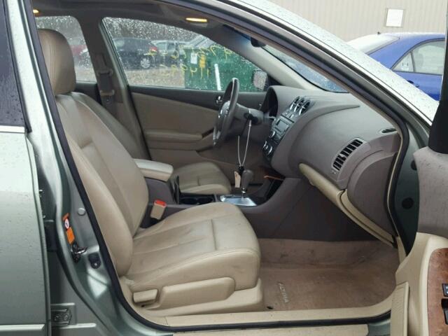 1N4AL21E28C277704 - 2008 NISSAN ALTIMA 2.5 GREEN photo 5