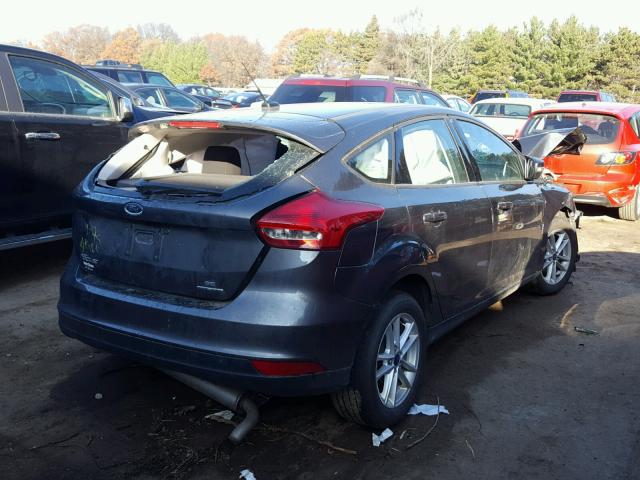 1FADP3K26GL391652 - 2016 FORD FOCUS SE GRAY photo 4