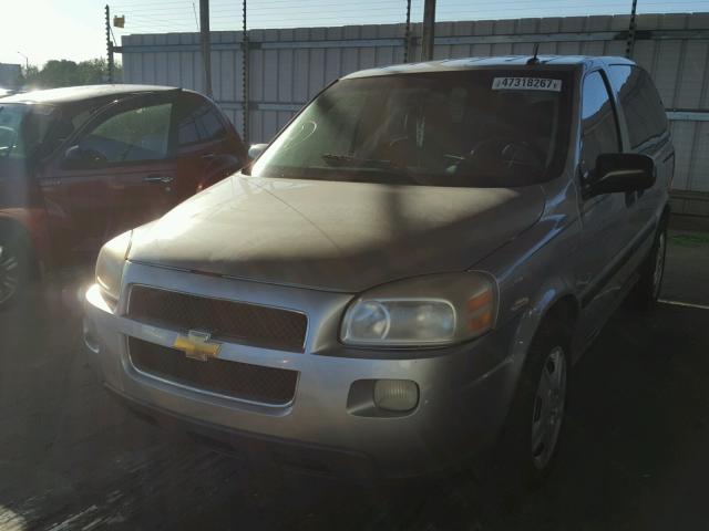 1GNDU231X7D158930 - 2007 CHEVROLET UPLANDER L 银色 照片 2