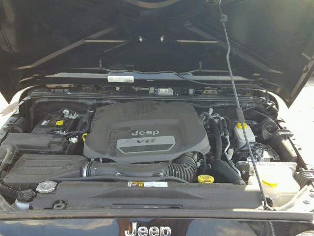 1C4GJWAGXGL238070 - 2016 JEEP WRANGLER S შავი ფოტო 7