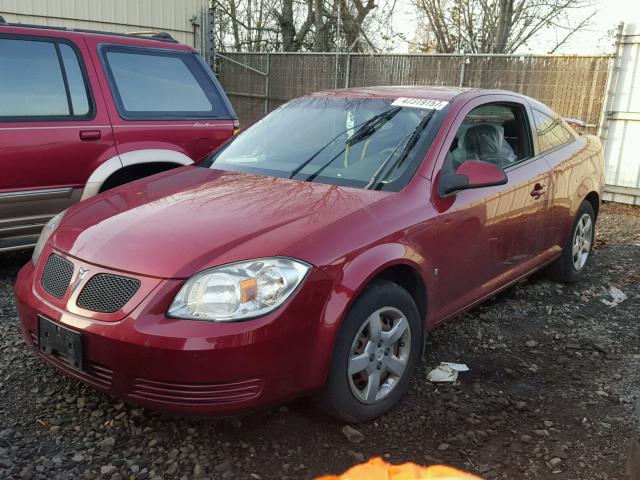 1G2AS18H897173675 - 2009 PONTIAC G5 RED photo 2