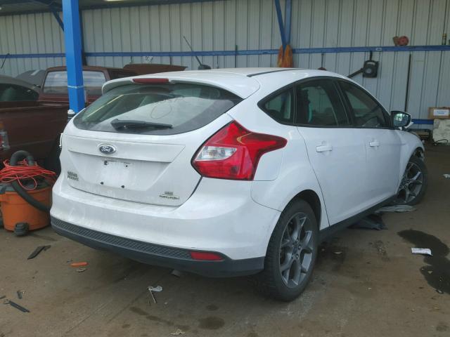 1FADP3K24DL248131 - 2013 FORD FOCUS SE WHITE photo 4