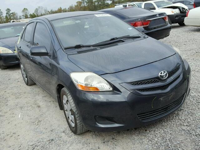 JTDBT923771047378 - 2007 TOYOTA YARIS GRAY photo 1