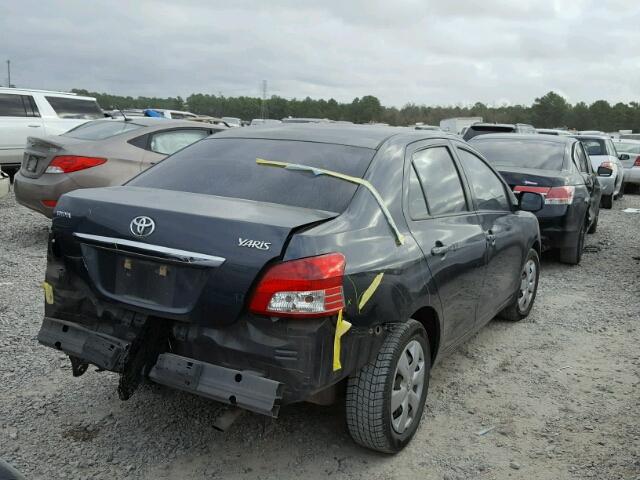 JTDBT923771047378 - 2007 TOYOTA YARIS GRAY photo 4