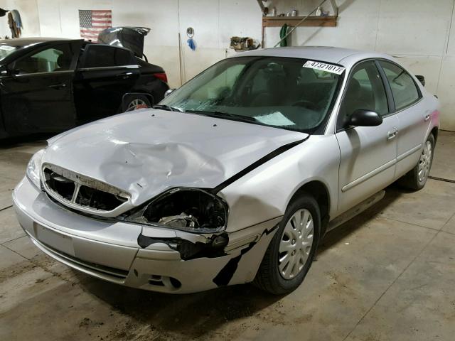 1MEFM50U84A624643 - 2004 MERCURY SABLE GS SILVER photo 2