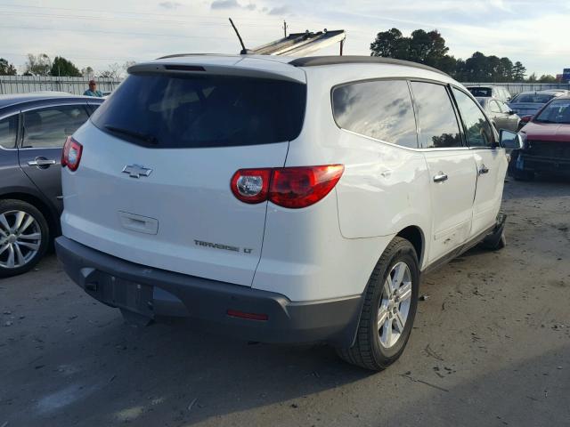 1GNKRGED3CJ359318 - 2012 CHEVROLET TRAVERSE L WHITE photo 4