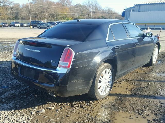 2C3CCARG1EH341893 - 2014 CHRYSLER 300 BLACK photo 4