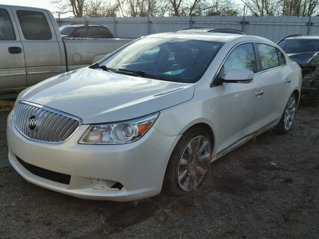 1G4GJ5G33CF301447 - 2012 BUICK LACROSSE T WHITE photo 2