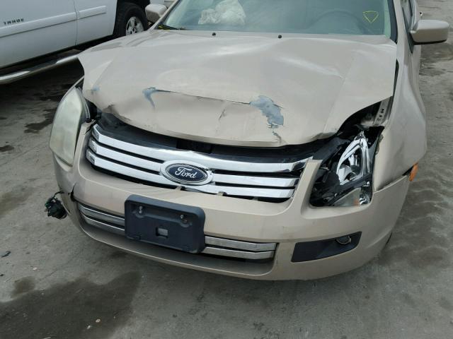 3FAHP07166R163103 - 2006 FORD FUSION SE GOLD photo 9