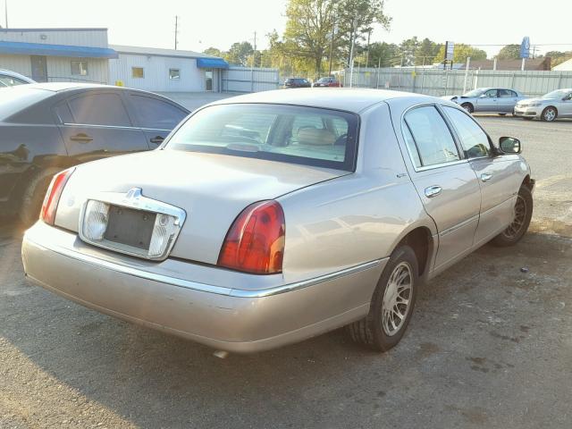 1LNHM82W91Y614213 - 2001 LINCOLN TOWN CAR S TAN photo 4
