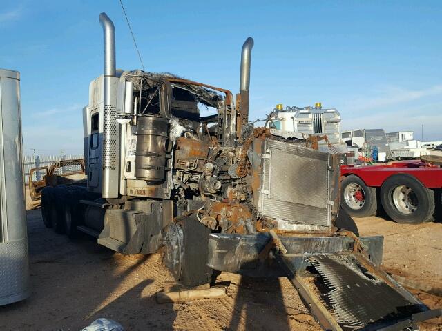 1XKWP4TX1FJ436384 - 2015 KENWORTH CONSTRUCTI WHITE photo 1