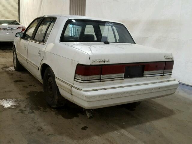 1P3AA46K7SF544559 - 1995 PLYMOUTH ACCLAIM WHITE photo 3