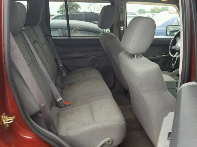 1J8HG48P87C621818 - 2007 JEEP COMMANDER Tünd qırmızı foto 6