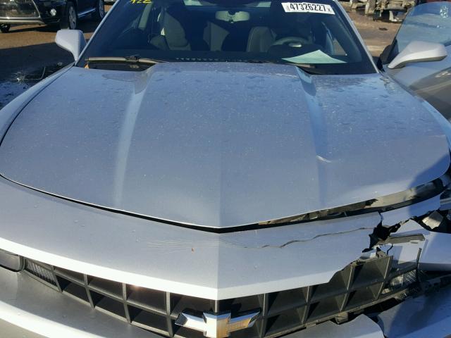 2G1FA1E38C9133169 - 2012 CHEVROLET CAMARO LS SILVER photo 7