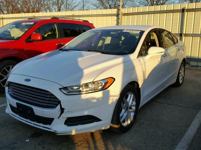 3FA6P0H76ER123869 - 2014 FORD FUSION SE WHITE photo 2