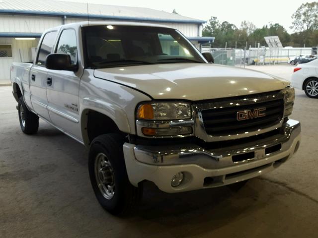 1GTHC23234F183352 - 2004 GMC SIERRA C25 WHITE photo 1