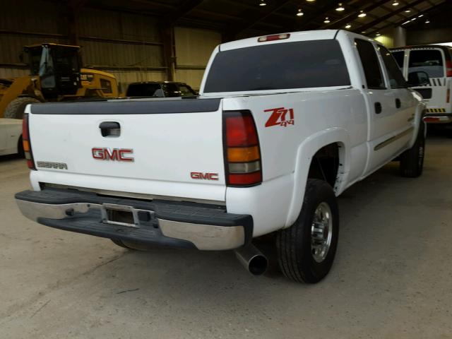 1GTHC23234F183352 - 2004 GMC SIERRA C25 WHITE photo 4