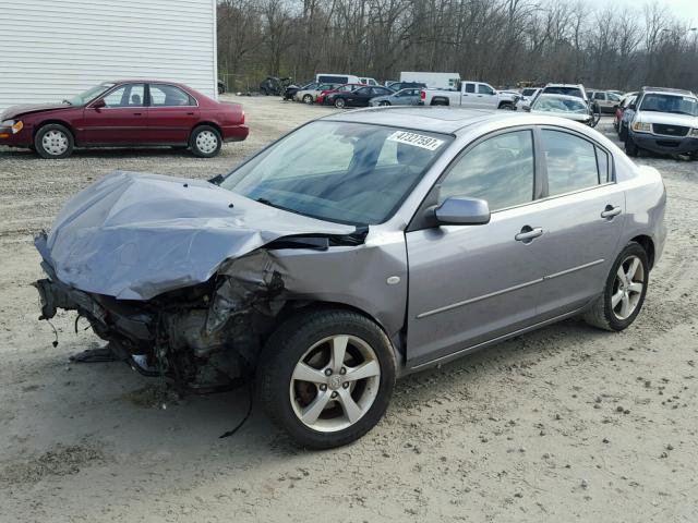 JM1BK32F151329586 - 2005 MAZDA 3 I GRAY photo 2