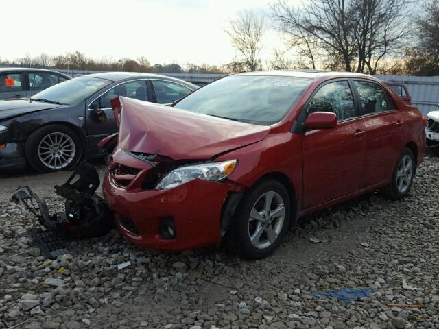 2T1BU4EE6CC763059 - 2012 TOYOTA COROLLA BA RED photo 2