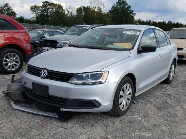 3VW2K7AJ6DM280865 - 2013 VOLKSWAGEN JETTA BASE SILVER photo 2