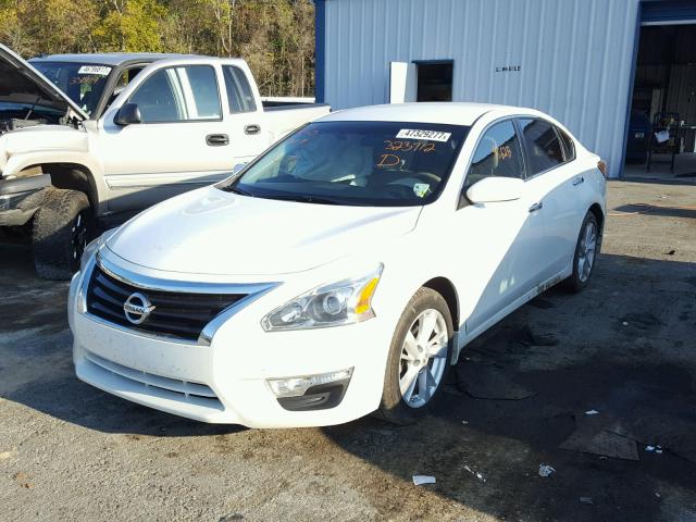 1N4AL3AP9EC323712 - 2014 NISSAN ALTIMA 2.5 WHITE photo 2