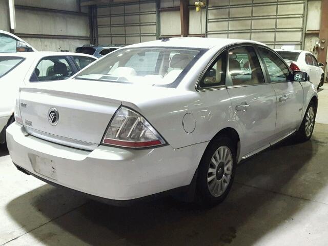 1MEHM40WX8G613943 - 2008 MERCURY SABLE LUXU WHITE photo 4