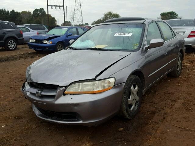 1HGCG5659YA155453 - 2000 HONDA ACCORD EX GRAY photo 2