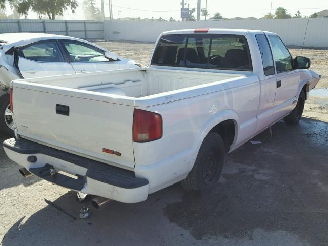 1GCCS19X4X8117802 - 1999 CHEVROLET S TRUCK S1 WHITE photo 4