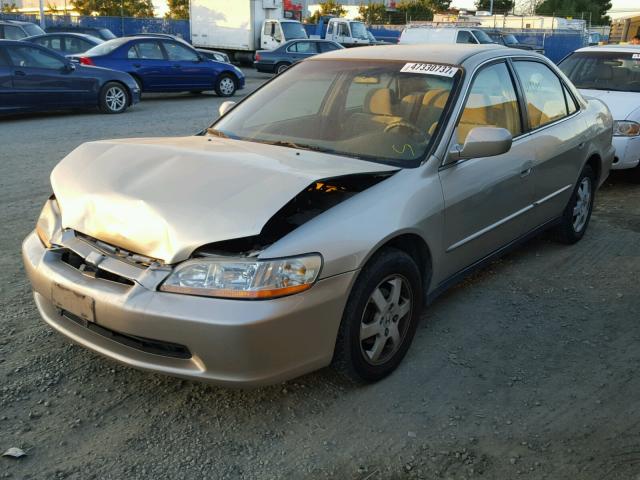 JHMCG6699YC016580 - 2000 HONDA ACCORD SE BROWN photo 2