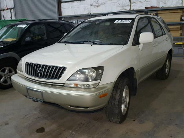 JT6HF10U9X0061813 - 1999 LEXUS RX 300 WHITE photo 2