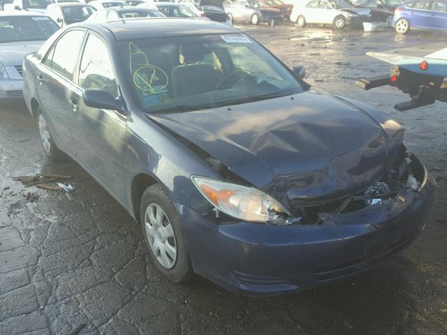 4T1BE32K94U296348 - 2004 TOYOTA CAMRY LE BLUE photo 1