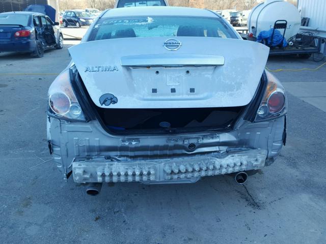 1N4AL2AP8BN514550 - 2011 NISSAN ALTIMA BAS SILVER photo 9