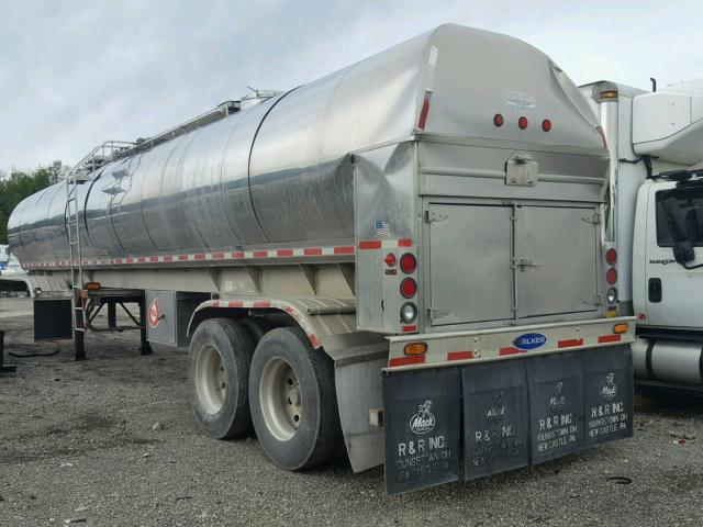 5WSAA4526YN033547 - 2000 WALK TANKER SILVER photo 3