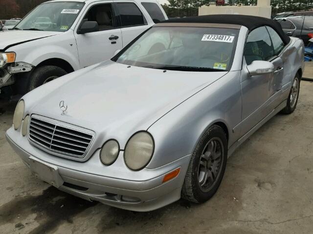 WDBLK65G32T128779 - 2002 MERCEDES-BENZ CLK 320 SILVER photo 2