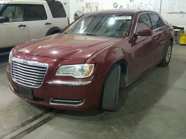 2C3CA4CG9BH528911 - 2011 CHRYSLER 300 BURGUNDY photo 2