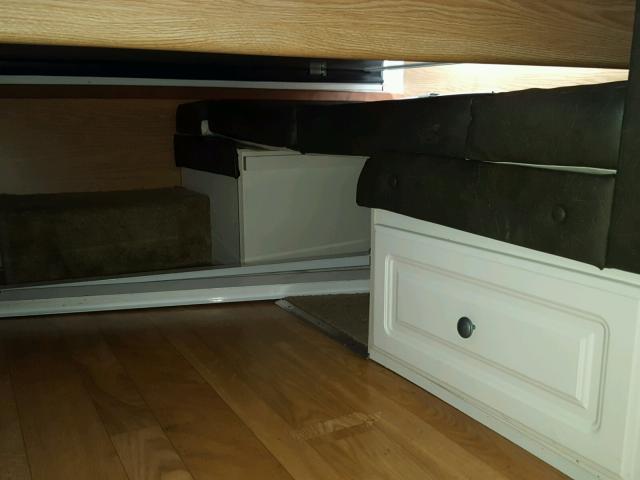 4YDT25R294G906182 - 2004 KEYSTONE OUTBACK WHITE photo 10