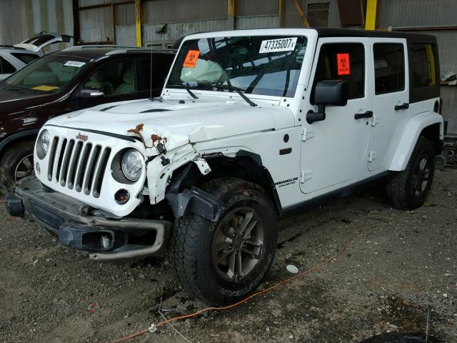 1C4BJWEG6GL328367 - 2016 JEEP WRANGLER U WHITE photo 2