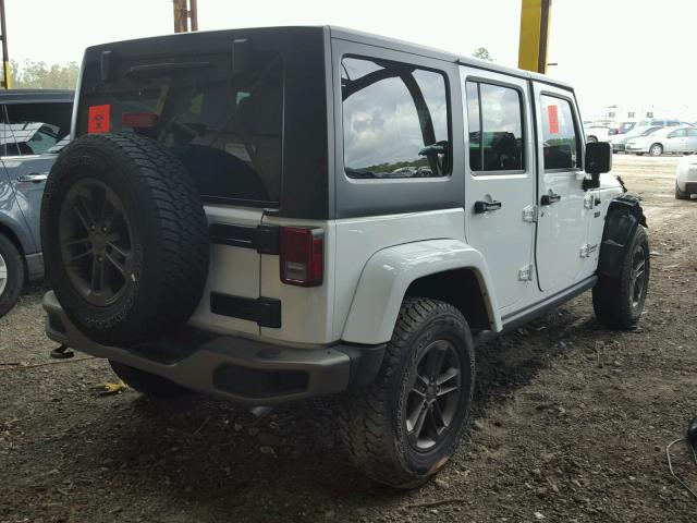 1C4BJWEG6GL328367 - 2016 JEEP WRANGLER U WHITE photo 4