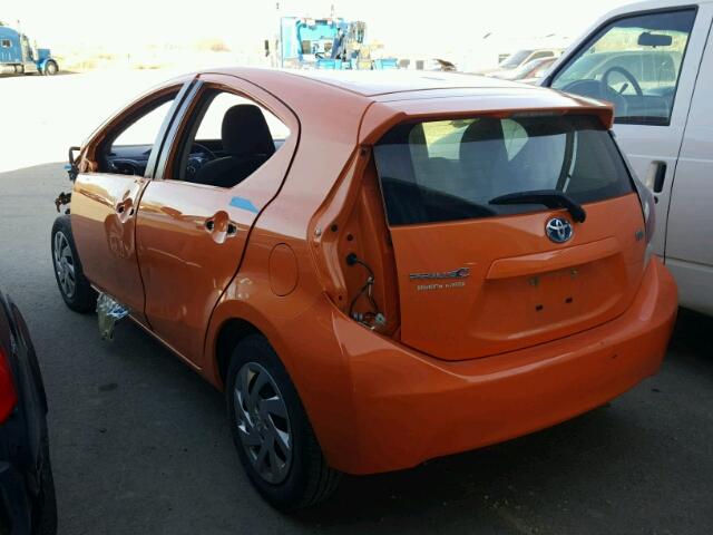 JTDKDTB3XF1114791 - 2015 TOYOTA PRIUS C ORANGE photo 3