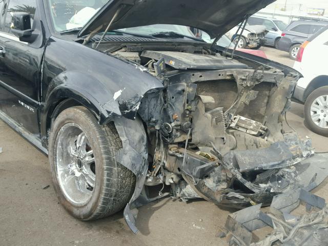 5LMFU28555LJ05335 - 2005 LINCOLN NAVIGATOR 黑色 照片 9