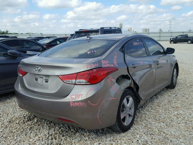 5NPDH4AE8DH397560 - 2013 HYUNDAI ELANTRA GL BEIGE photo 4