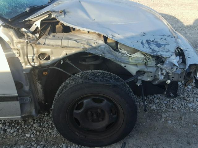 1Y1SK528X1Z445633 - 2001 CHEVROLET GEO PRIZM 银色 照片 9