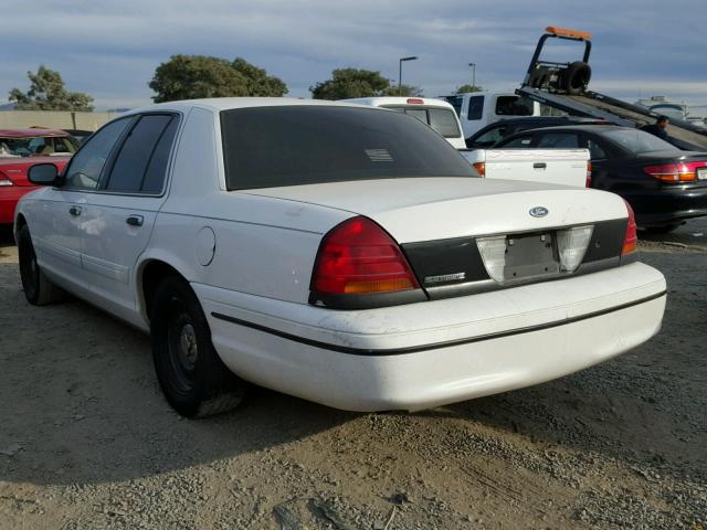 2FAFP73W0XX184808 - 1999 FORD CROWN VICT WHITE photo 3