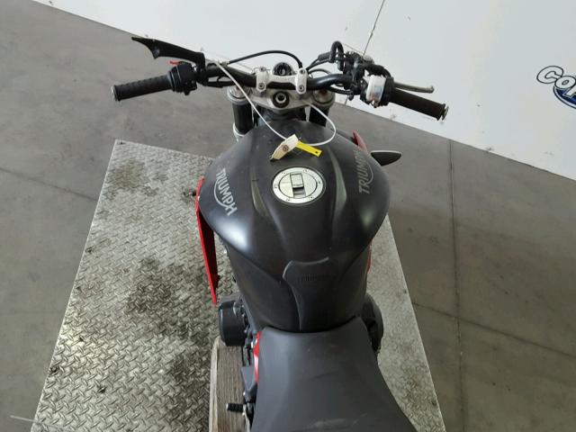 SMTL03NE0GT748826 - 2016 TRIUMPH MOTORCYCLE STREET TRI BLACK photo 5