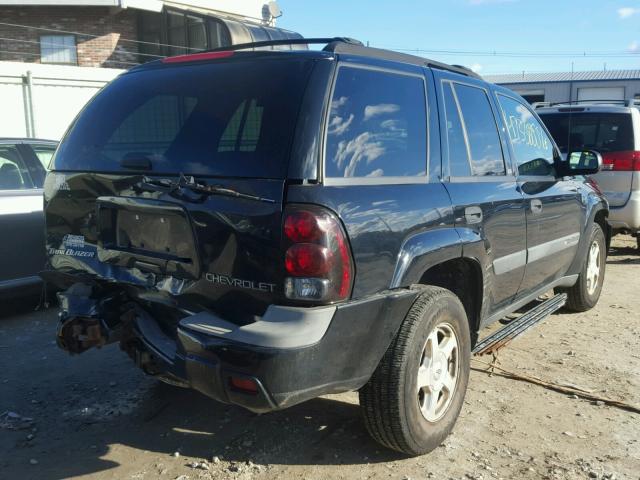 1GNDT13S332388403 - 2003 CHEVROLET TRAILBLAZE BLACK photo 4