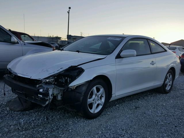 4T1CE38P24U765786 - 2004 TOYOTA CAMRY SOLA WHITE photo 2